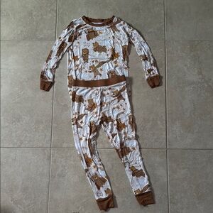 Little Sleepies Long Sleeve and Pant Pajama Set in Beary Sleepy print